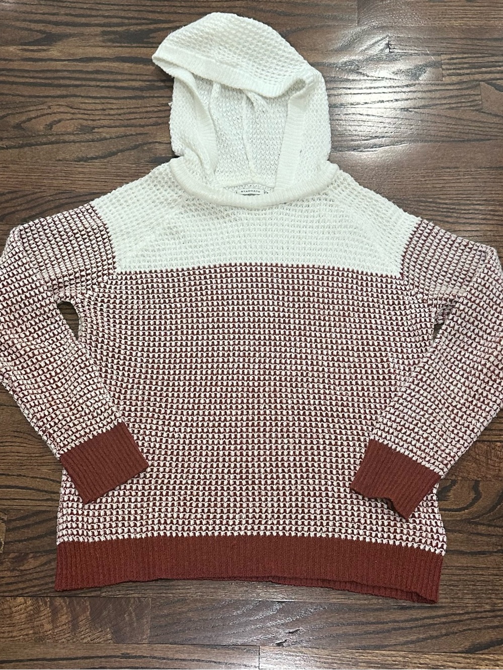 Staccato Knit Sweater Hoodie in White and Crimson